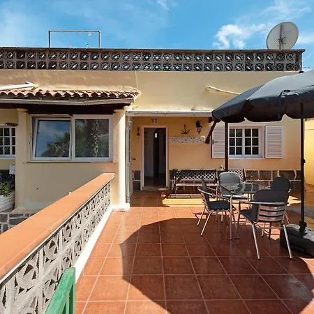 Casa El Cardon B2 Holiday home